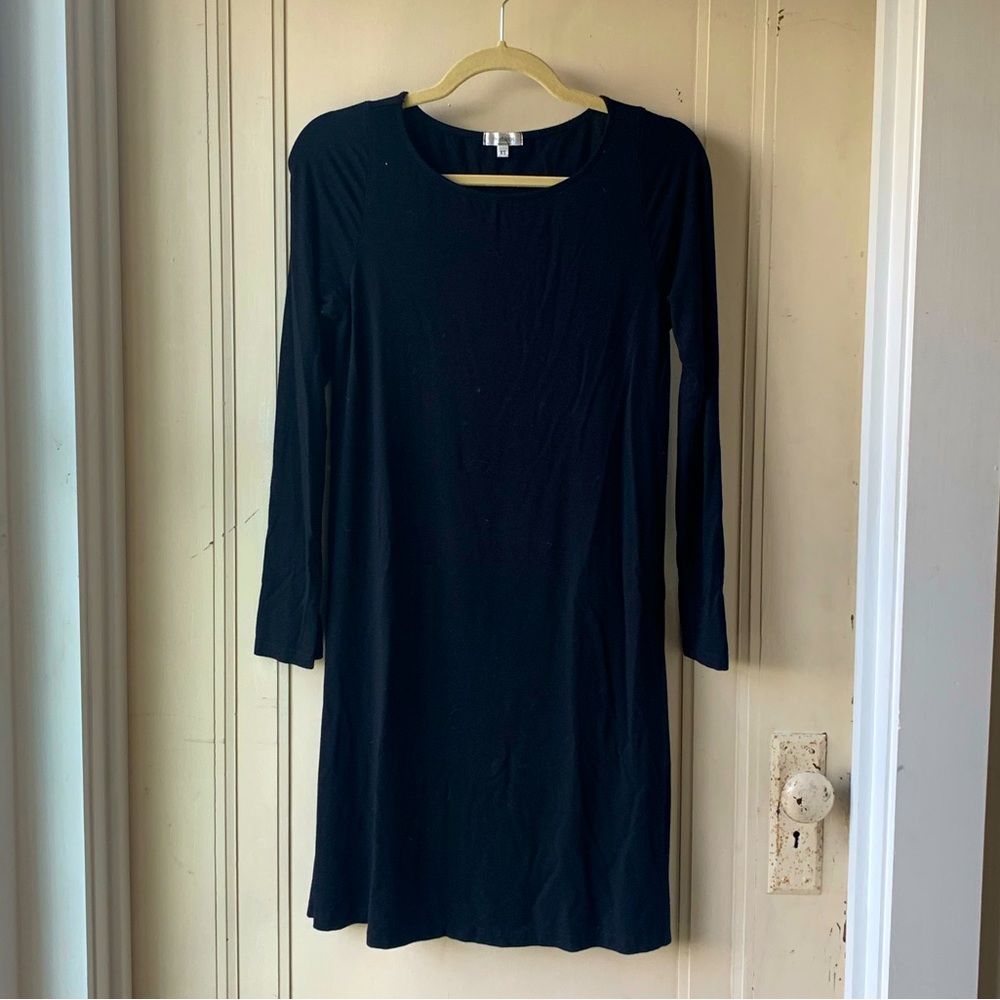 Heartstrings Longsleeve Basic Black Dress